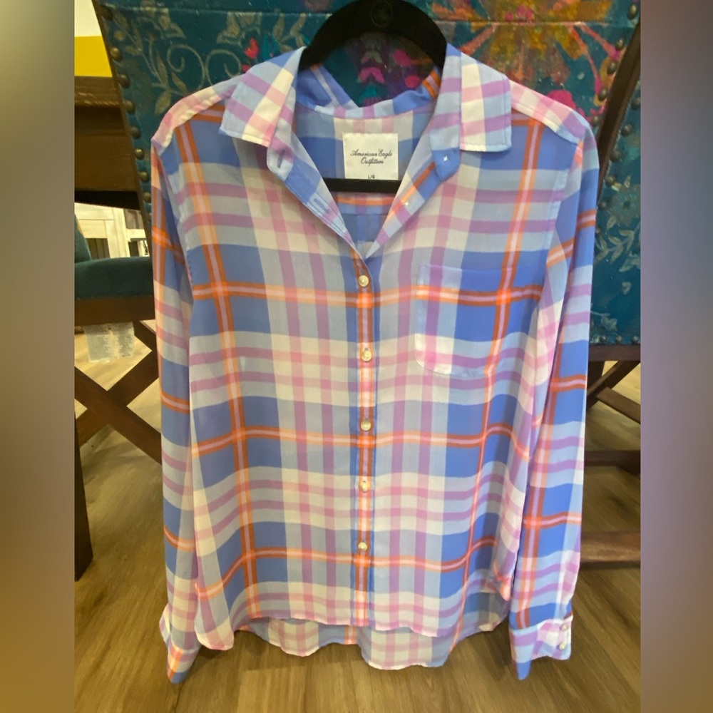 American Eagle Blue Plaid Button Down Blouse Size L
